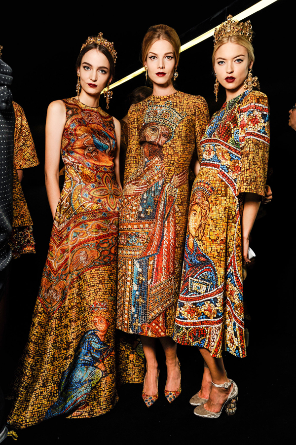 Dolce-and-Gabbana-fashion-show-mosaic-fall-winter-2013-beauty-trend-red-lips
