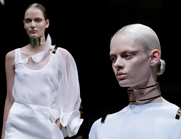 07_Givenchy__runaway-spring-summer-2013-big-jewellery