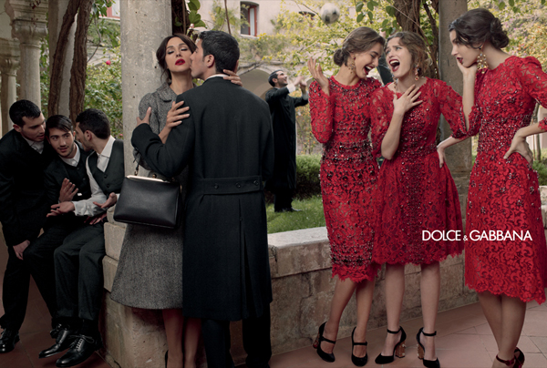 dolce-and-gabbana-fall-winter-2014-women-campaign-photos-embroidery