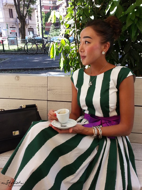 07_yuriAhn_theStylistme_wearing_dolce_and_gabbana_Sicilian_folk_SS13_stripe