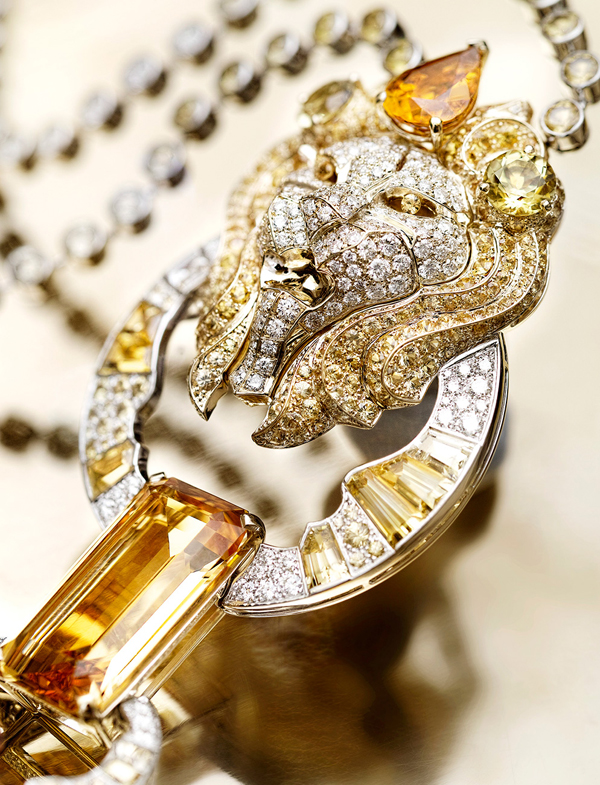 05-Lion-jewelry-of-CHANEL-Solaire-Necklace