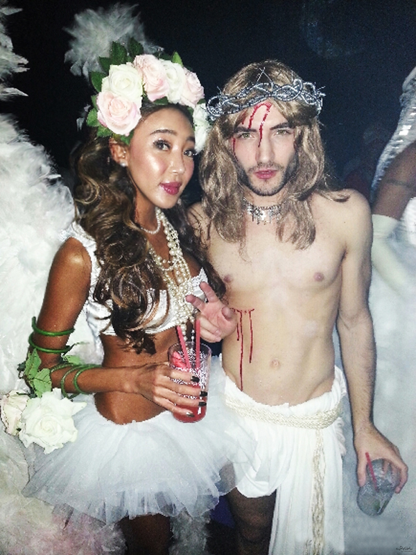 16-yuriAhn_theStylistme_angelic_giampaolo_sgura_Hallowood2012_party_Andrea_Ravieli